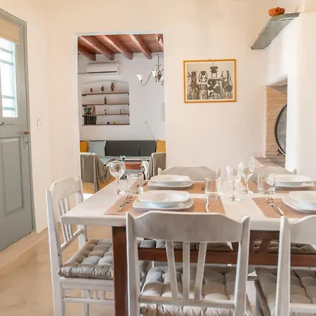 Apartment Apellou House *