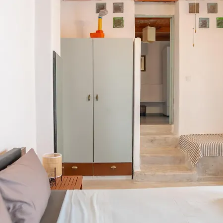 Apellou House