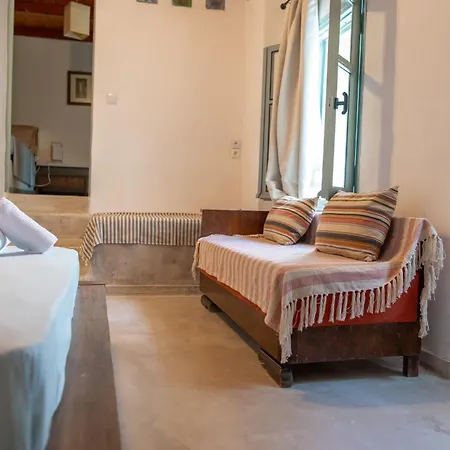 Apellou House *