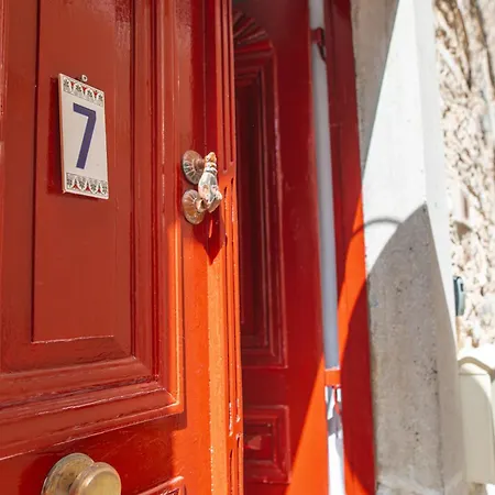 公寓 Apellou House